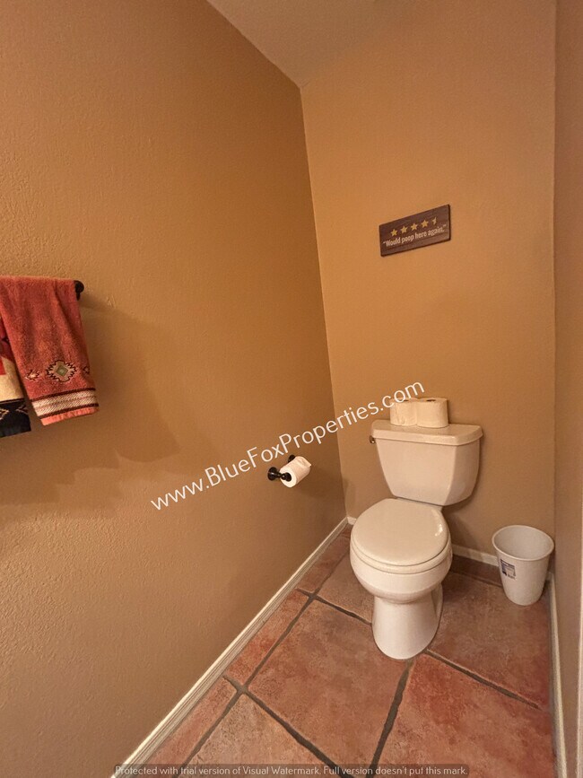Building Photo - 10706 N Sand Canyon Pl