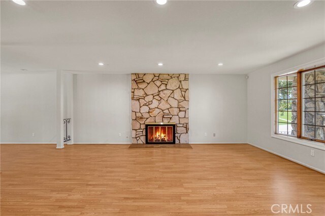 Building Photo - 19101 Kingsbury St