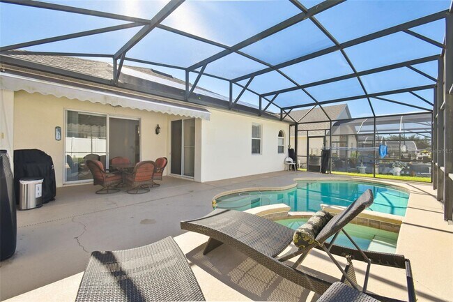 Building Photo - 258 Henley Cir