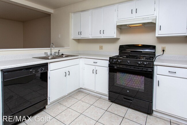 Building Photo - 3 br, 2.5 bath House - 307 Allouette Way U...