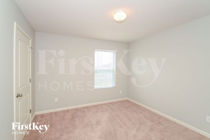 Building Photo - 11462 Walden Trce