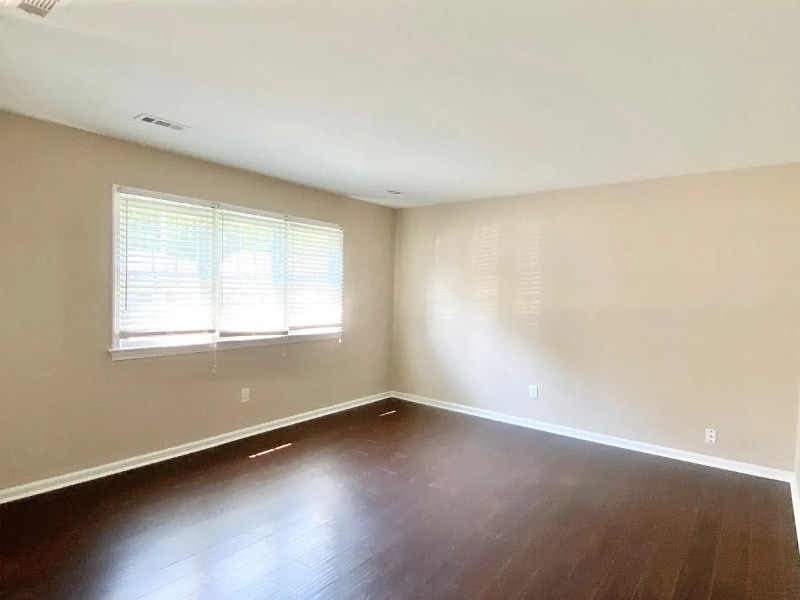 Building Photo - 14 Rendon Dr