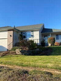 Building Photo - GPC-Monterey Duplex