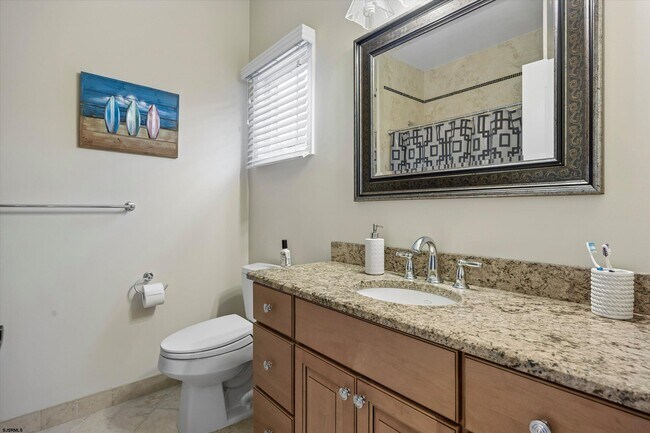 Building Photo - 113 N Adams Ave