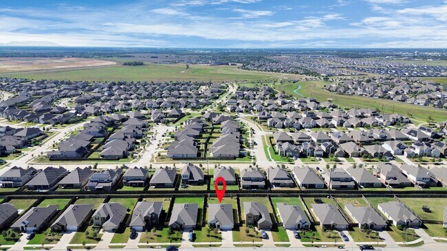 Building Photo - 2302 Dewford Fls Dr
