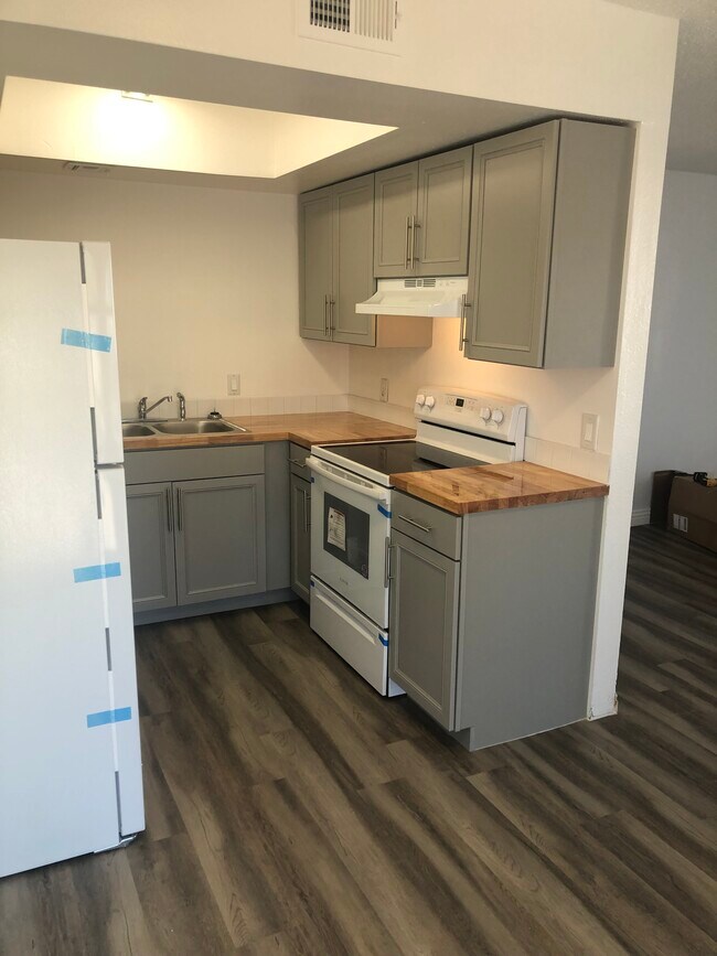 Building Photo - 4437 Newsom Cir