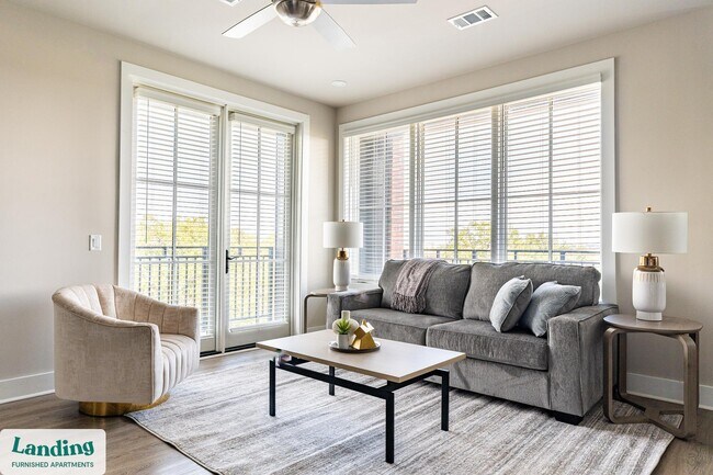 Building Photo - 300 E Broad St