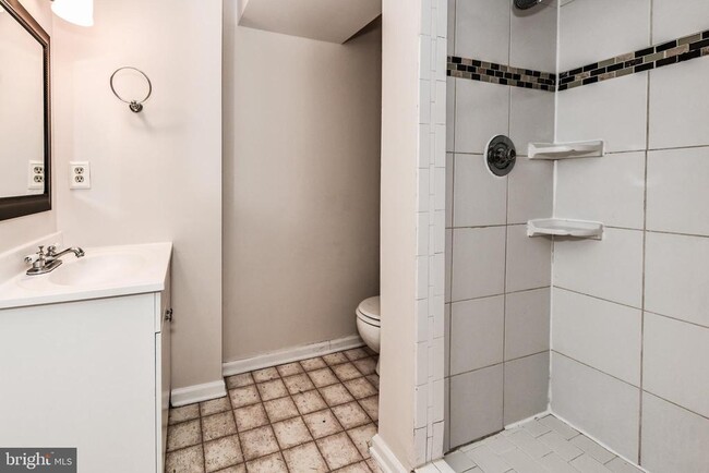 Building Photo - 14639 Stone Range Dr