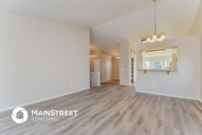 Building Photo - 7456 Prythania Park Dr