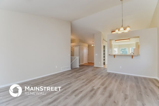 Building Photo - 7456 Prythania Park Dr