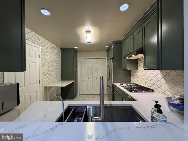 Building Photo - 22 Briarwood Ct