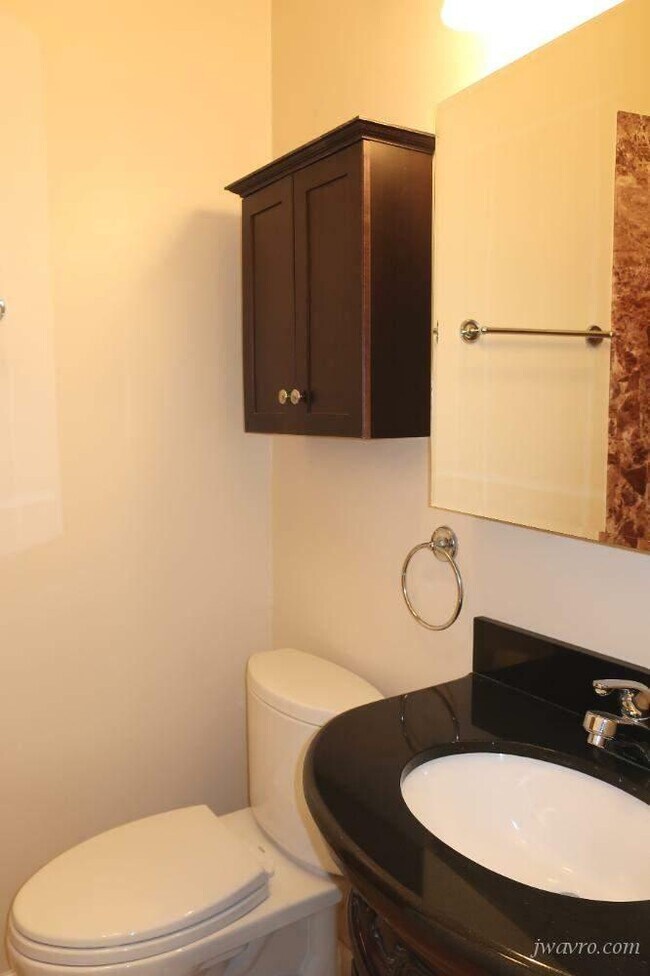 Building Photo - 445 Hoffman Ave