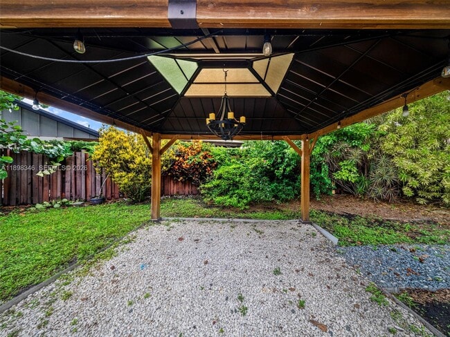 Building Photo - 15531 SW 54th Terrace