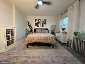 Building Photo - 165 35th St NE