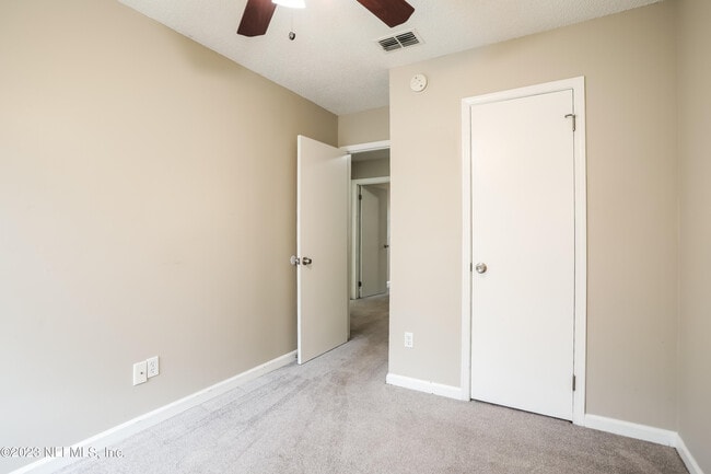 Building Photo - 8117 Fort Lee Trail