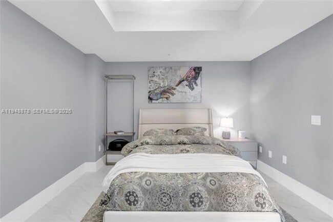 Building Photo - 17111 Biscayne Blvd