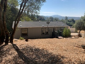 Building Photo - 3375 Almosta Rd