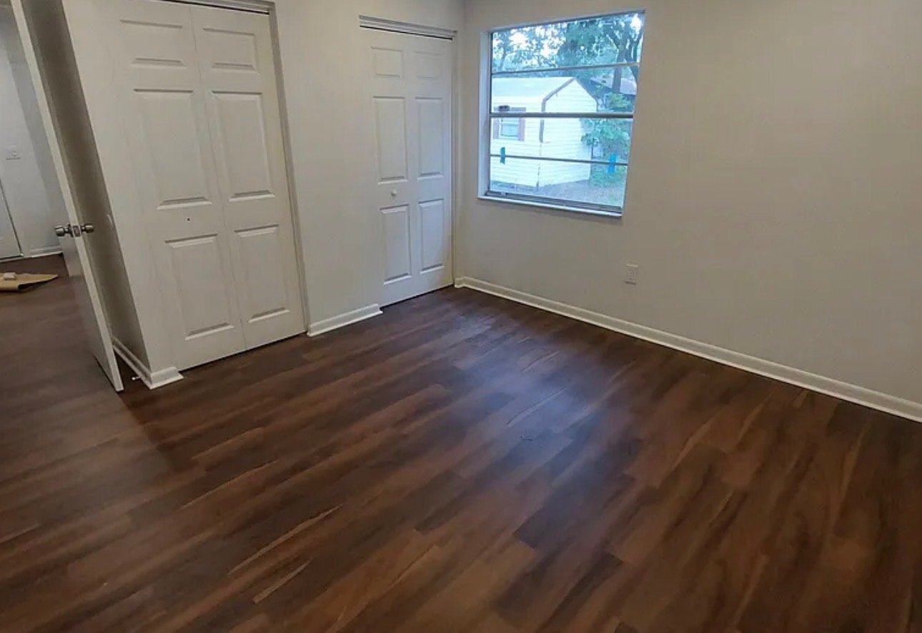 Building Photo - 824 Valencia Ave