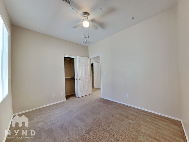 Building Photo - 40124 N Thunder Hills Ct