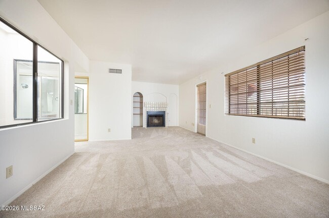 Building Photo - 2284 W Paseo Cielo