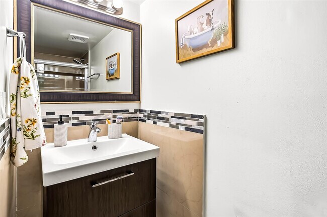 Building Photo - 787 NW 91st Terrace