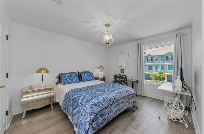 Building Photo - 2700 Bayshore Blvd