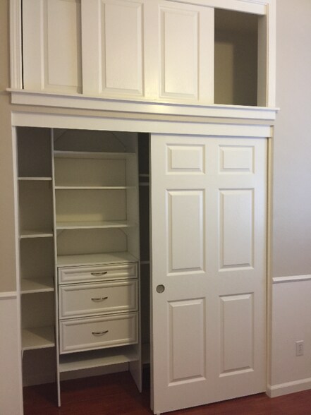 Building Photo - 171 Unity Cir