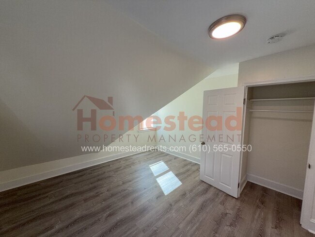 Building Photo - 20 Marshall Ave