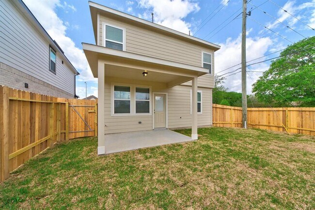 Building Photo - 2903 Orchid Ranch Dr