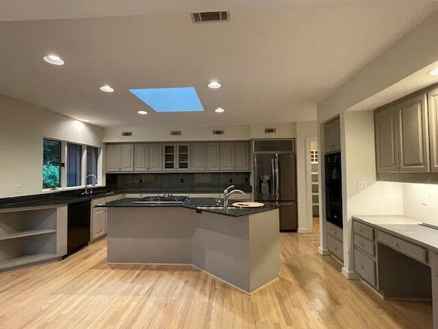 Building Photo - 3 Water Oak Ct