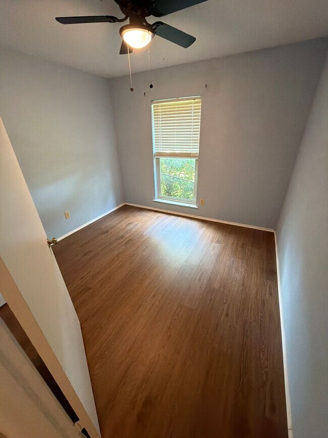 Building Photo - 4908 Wagner Dr