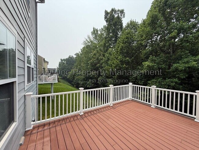 Building Photo - 1404 Graham Dr