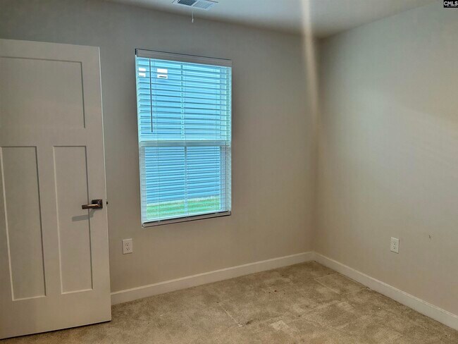 Building Photo - 1037 Cameron Ridge Dr