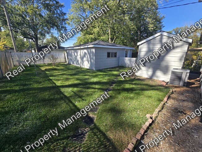 Building Photo - 6312 New Hampshire Ave