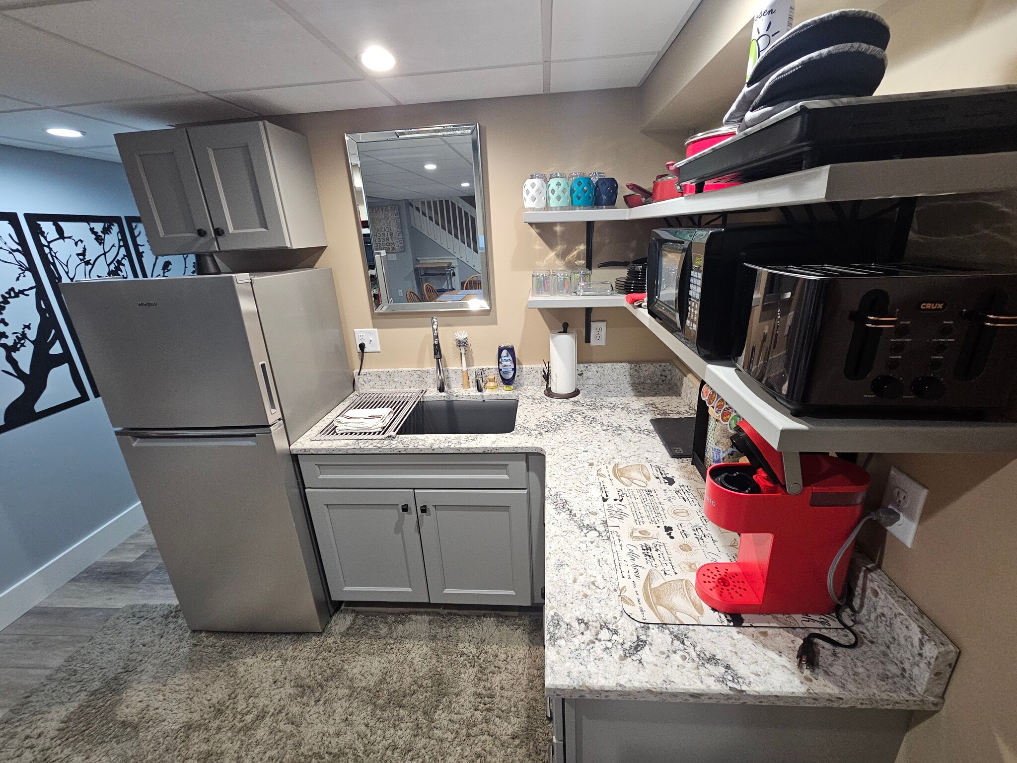 Building Photo - 435 High St