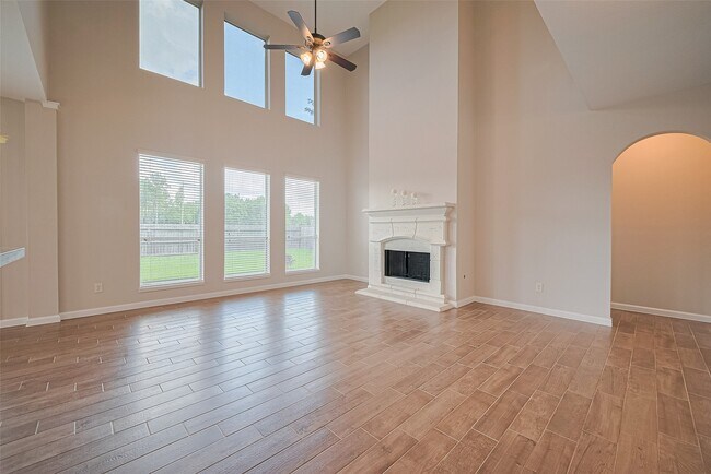 Building Photo - 20834 Avery Cove Ln
