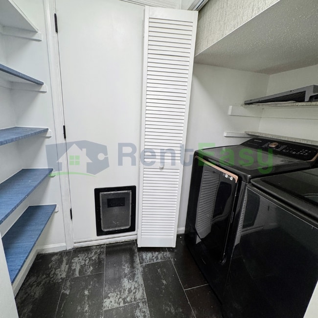 Building Photo - 1016 Winged Foot Ct