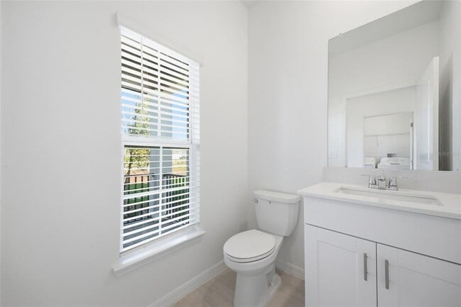 Building Photo - 10848 Fanning Spgs Ln