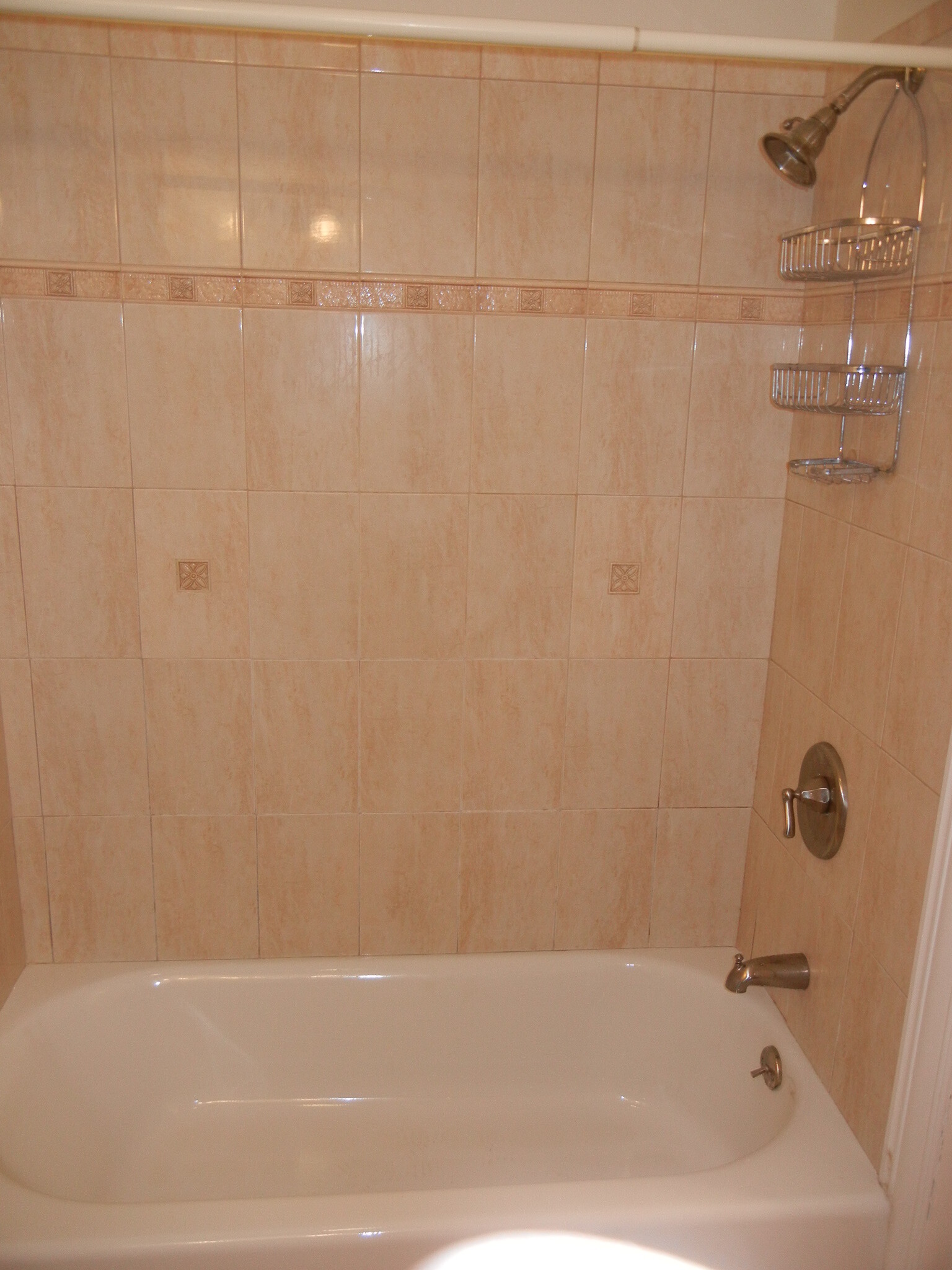 Building Photo - 298 Main St