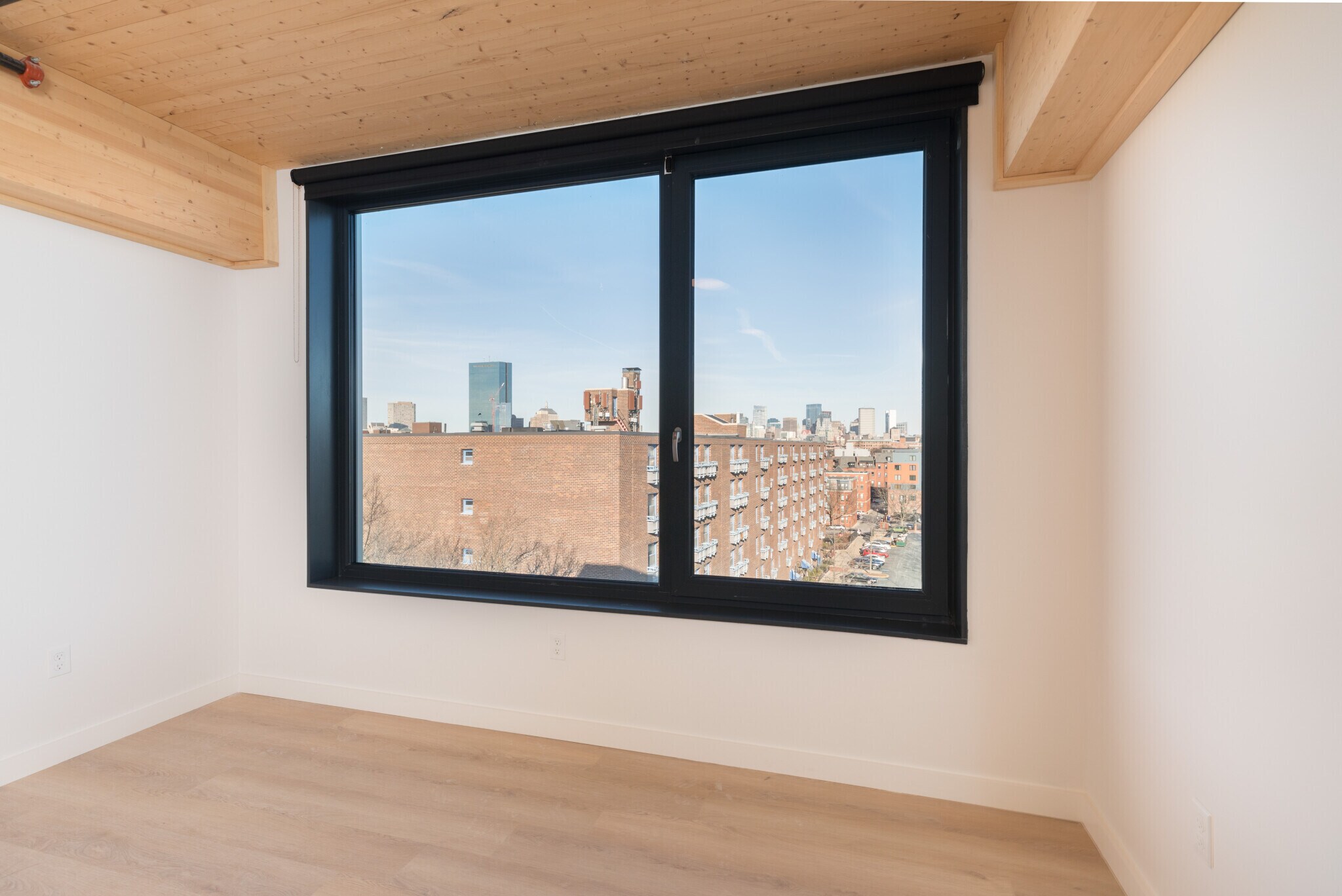 Building Photo - 29 Lenox St