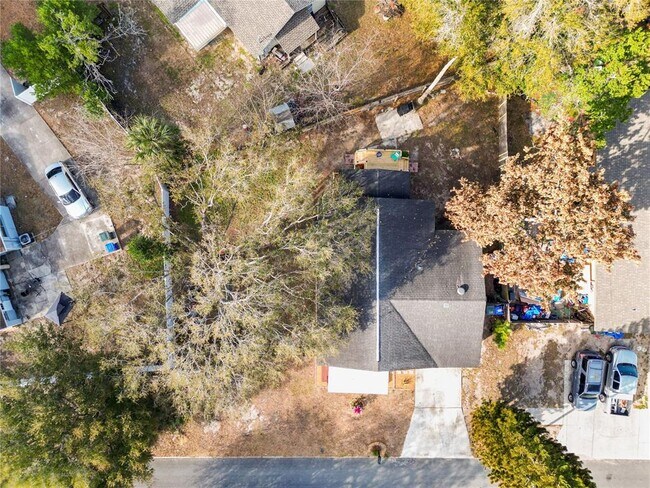 Building Photo - 1250 Mitchell St