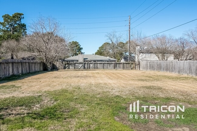 Building Photo - 24006 Tayloe House Ln