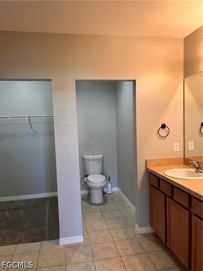 Building Photo - 10353 Canal Brook Ln