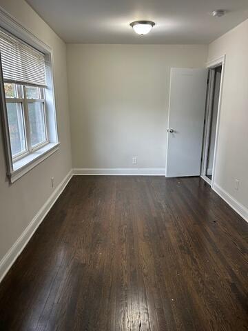 Building Photo - 114 Grove St