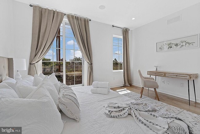 Building Photo - 1524 S 25th St