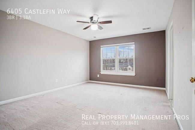 Building Photo - 6405 Castlefin Way