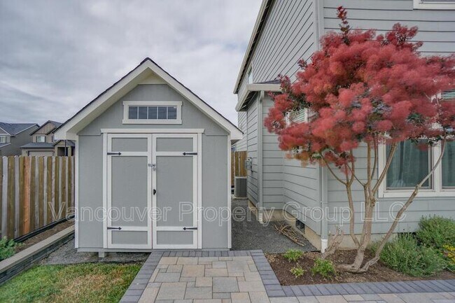 Building Photo - 14303 NE 107th St