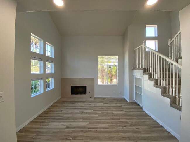 Building Photo - Beautiful Remodeled Home in Carlsbad Village!