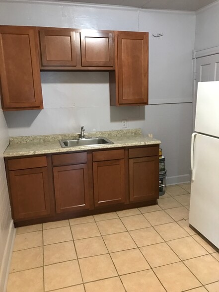 Building Photo - 521 4th Ave NW