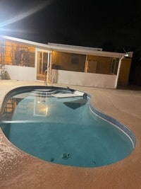 Building Photo - 1036 S 14th St